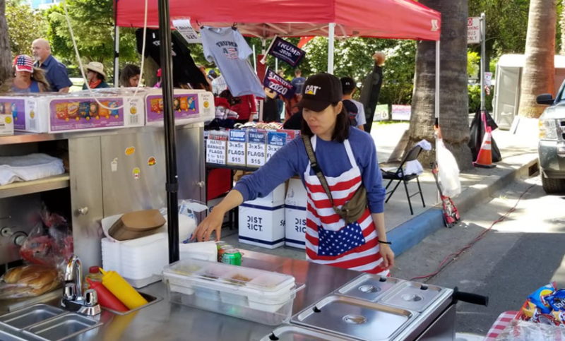 Why Is Hot Dog Vending Booming? Vendors United member just setting it up